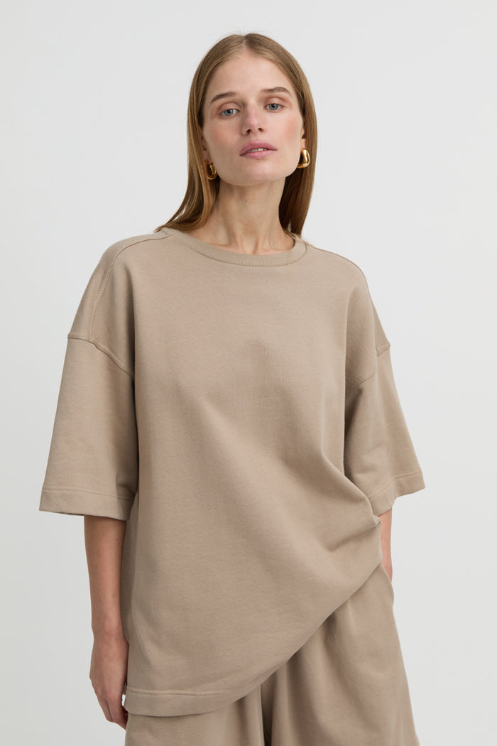 Hendrix Tee Taupe
