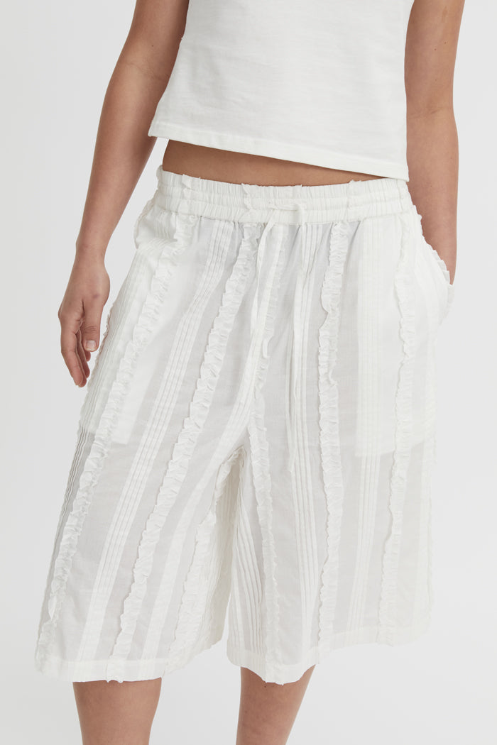 Cadence Shorts White