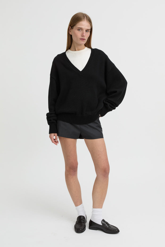 Elowen Sweater Black