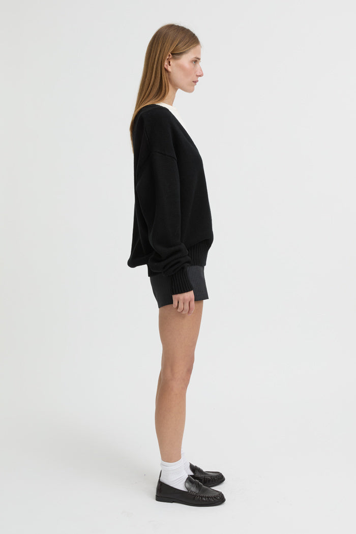 Elowen Sweater Black