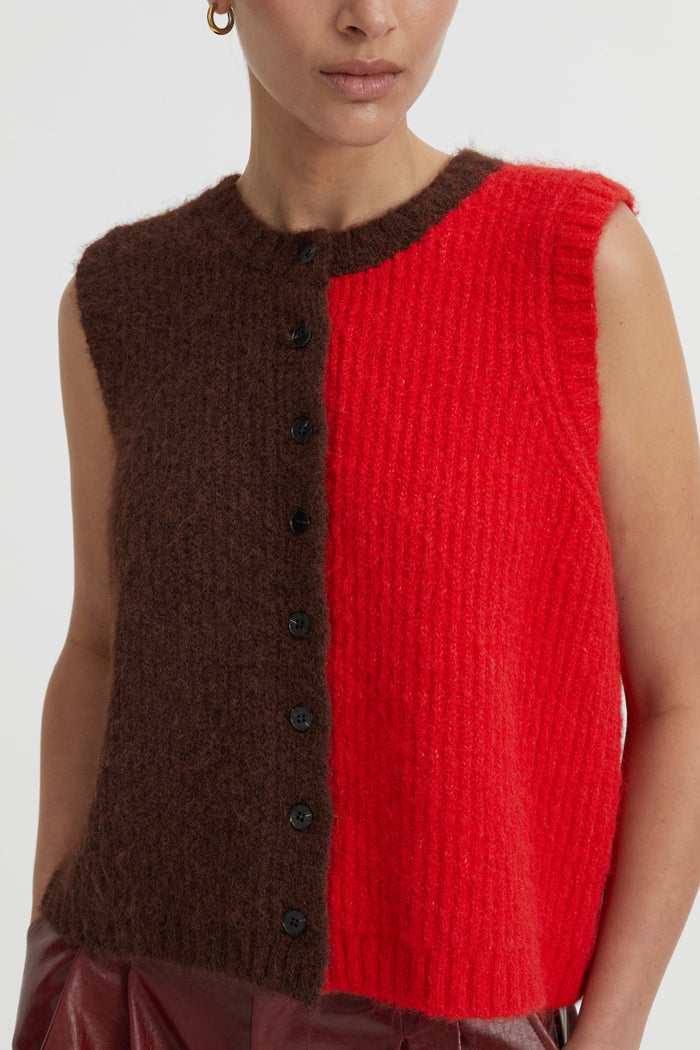 Isolde Vest Red
