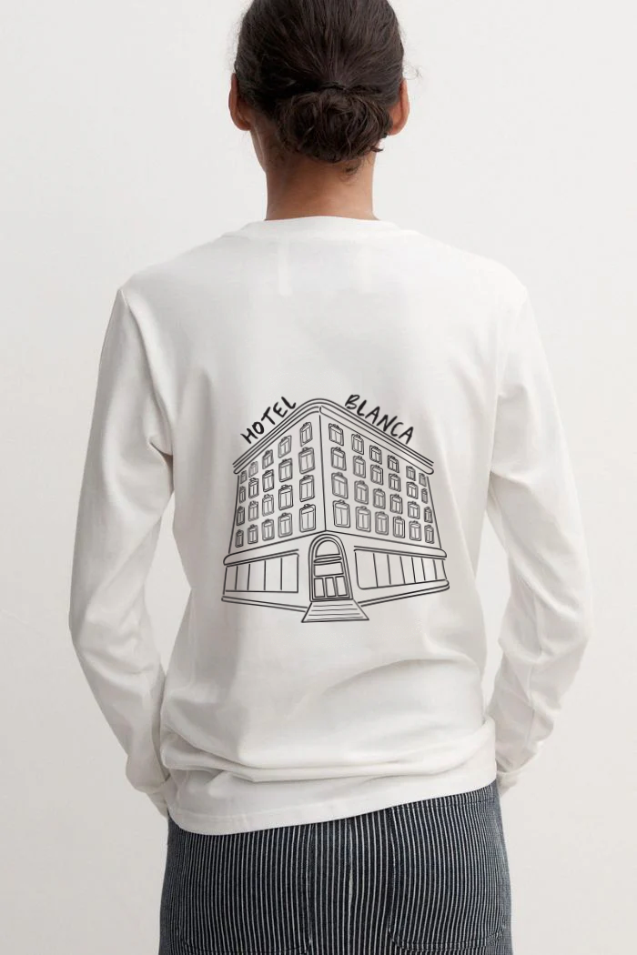 GRAPHICS Repeat Women's Tee | PUMA
