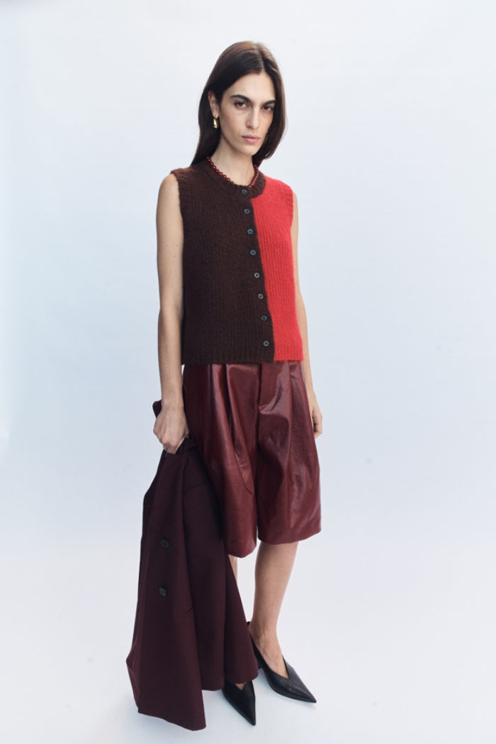 Isolde Vest Red