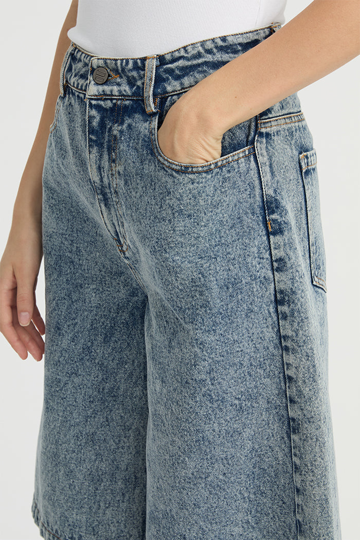 Velo Shorts Washed Denim