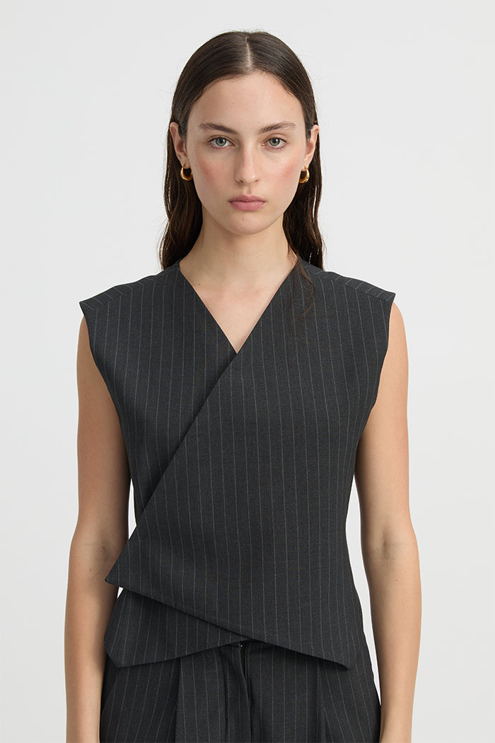 トップス NAMESAKE 25AW MARINA SLEEVELESS VEST Marina Vest Charcoal – Blanca Studio