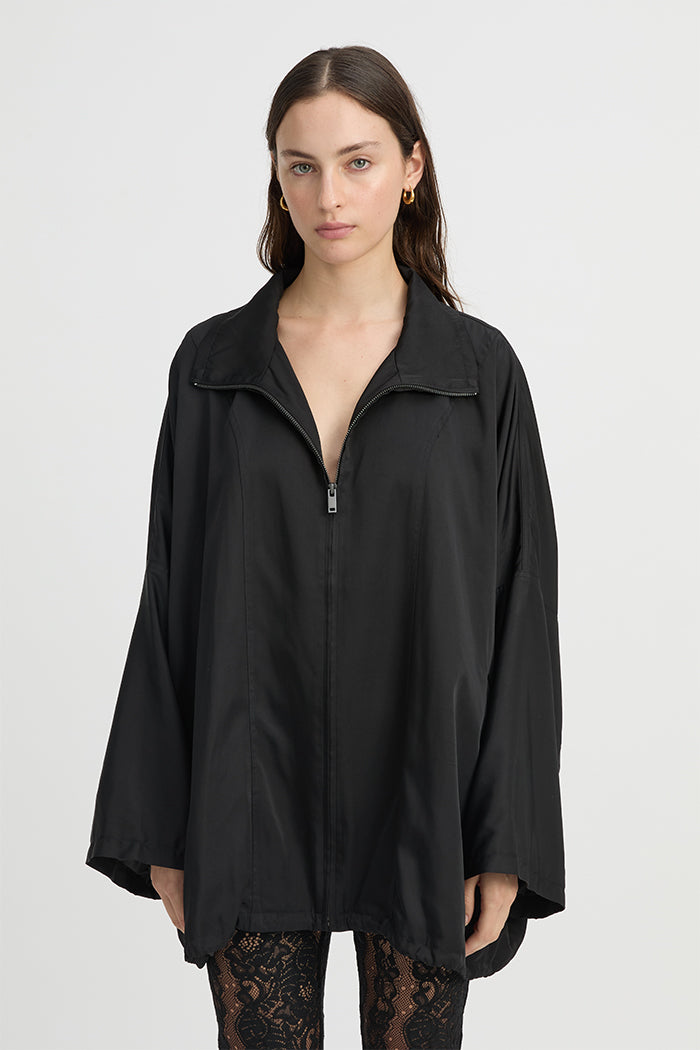 Pia Windbreaker Black
